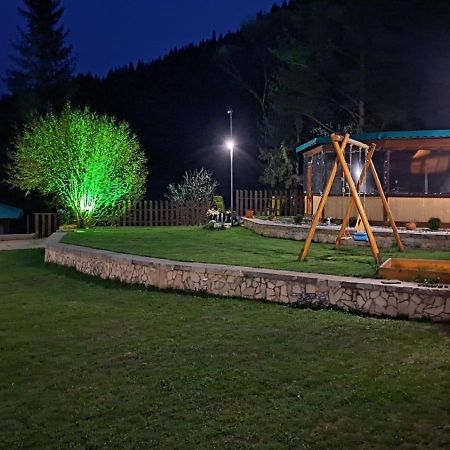 טריגראד Guest House Chobaka מראה חיצוני תמונה