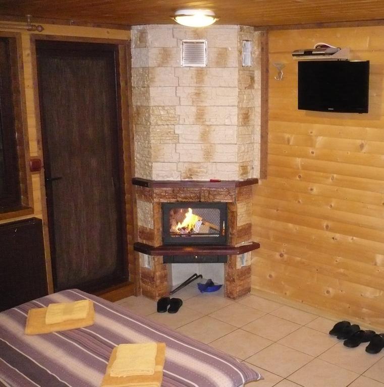 טריגראד Guest House Chobaka מראה חיצוני תמונה